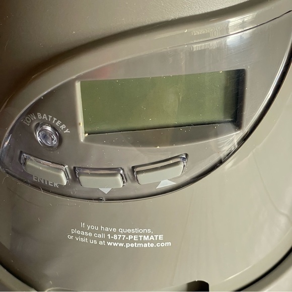 ✅9X Host Pick✅ Petmate Automatic Digital Portion Control Pet Feeder - Picture 6 of 7